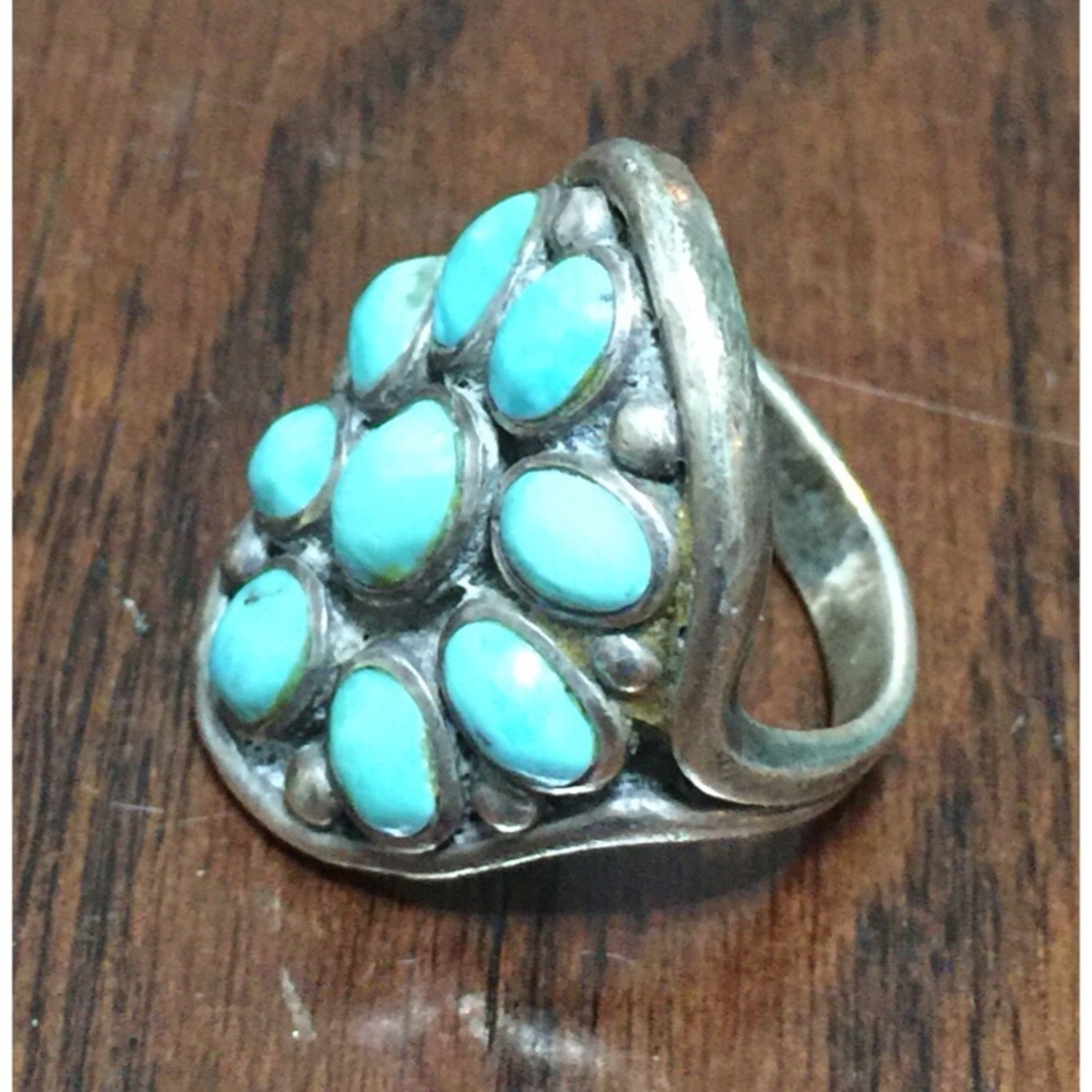 Navajo sterling and turquoise ring - Picture 3 of 5
